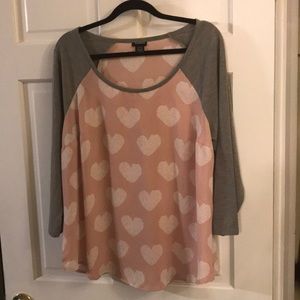 Torrid Jersey top, flower hearts